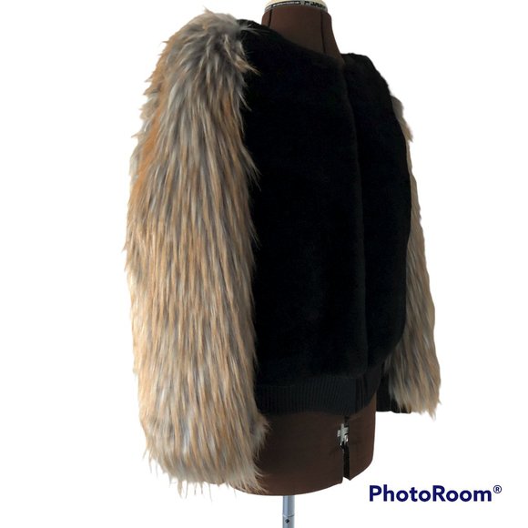 Mob Mom Black Plush Teddy Bomber with Faux Fox Sleeves - Picture 4 of 8